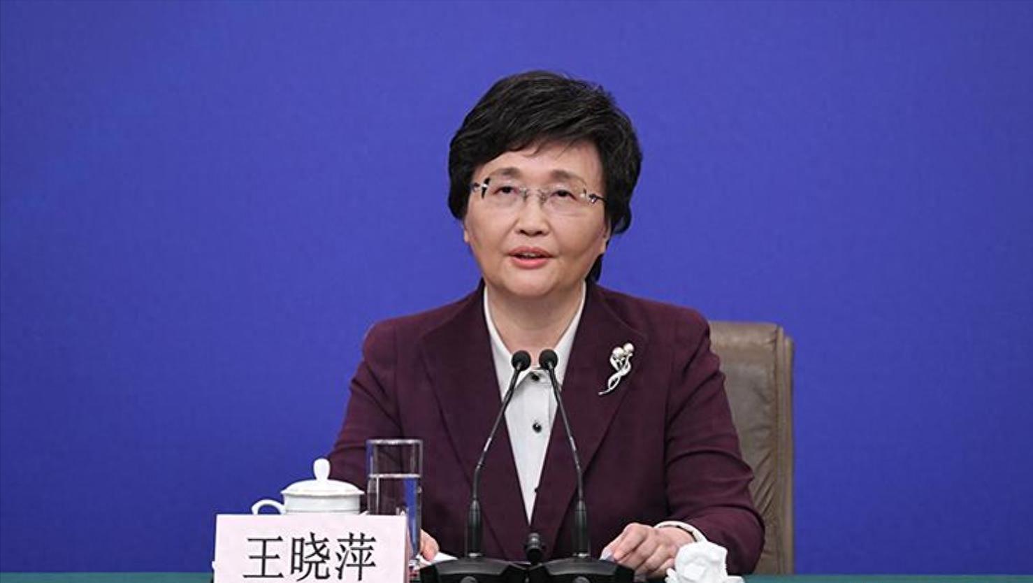 人社部传来好消息!1.5亿退休老人高兴了,2026年养老金或再调整