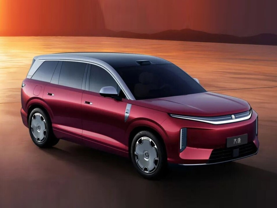比亚迪大唐官图来了!外形比腾势N8L还好看,有望售价25-30万?_新闻