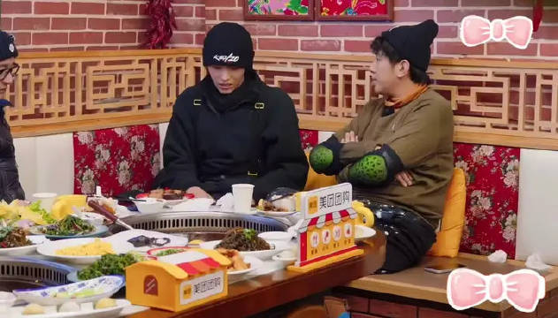 真的要被这段笑疯了