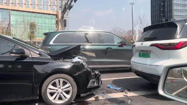 美系车与日系车谁更皮实耐撞引讨论