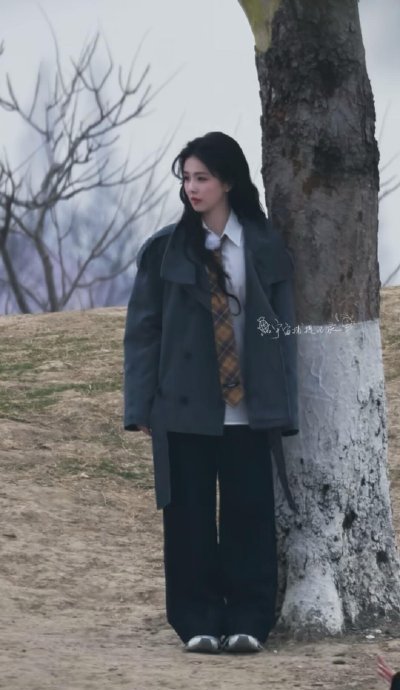 网友为什么称白鹿和张艺凡是“内娱最爱笑CP”，她们的化学反应到底有多强？