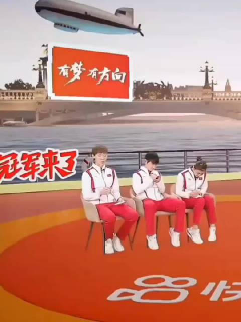 王曼昱奥运后受访落笔问候自己