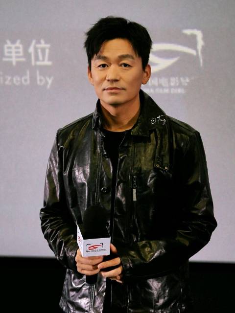 王宝强砸2.5亿自导黑帮片，纽约街头实拍拳拳到肉