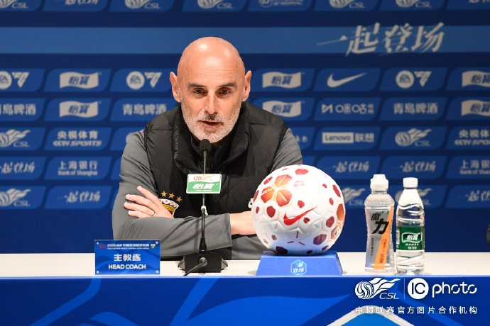 武磊和莱昂纳多等核心球员目前的状态如何，对上海海港的进攻有何影响？