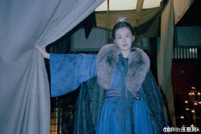 王楚然的五官和骨相为何会被誉为‘仿妆界教科书级模板’？