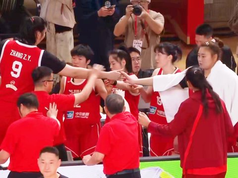 女篮大胜捷克！张子宇刘禹彤稳定，四首发齐爆，韩旭上场适应！