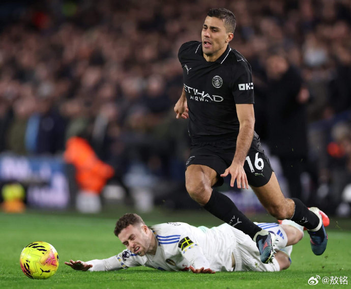 曼城队本场为何能轮换哈兰德和罗德里仍掌控比赛？