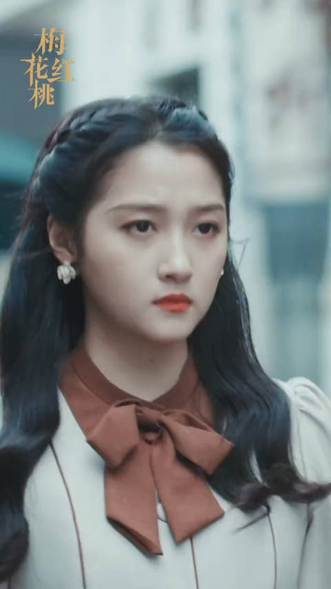 关晓彤新剧《烟花少年》青春片段引心动