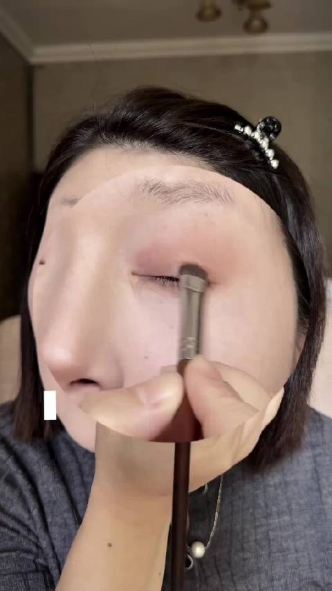 5分钟学会王楚然春晚妆容