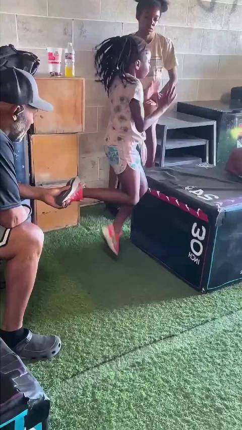 刘翔的含金量还在不断上升……当年赢的全是这种天赋怪