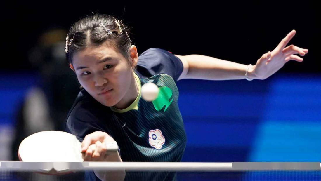 王曼昱为何3-0大获全胜,赛后国乒王牌这样回应,后2局有点放水_状态_比分_对手