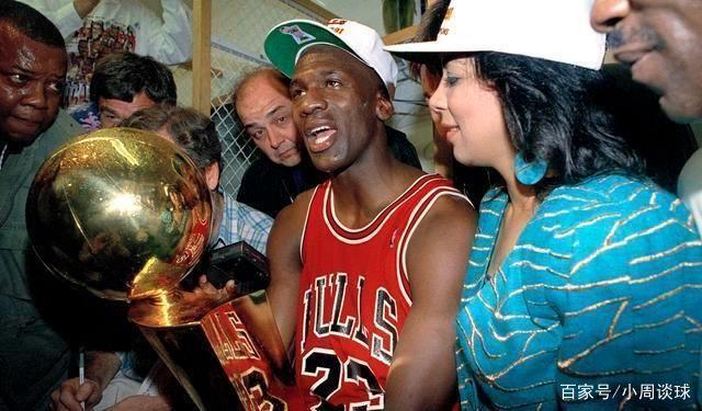 NBA球员获得常规赛三连MVP，和获得总决赛三连FMVP哪个更难？