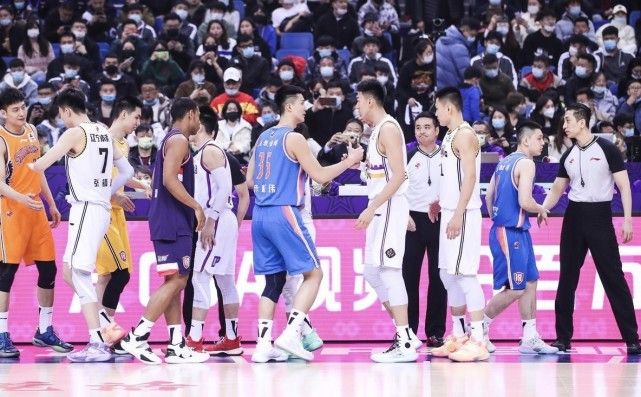 全明星星锐赛南区险胜北区！张镇麟24+7当选MVP朱松玮16+8