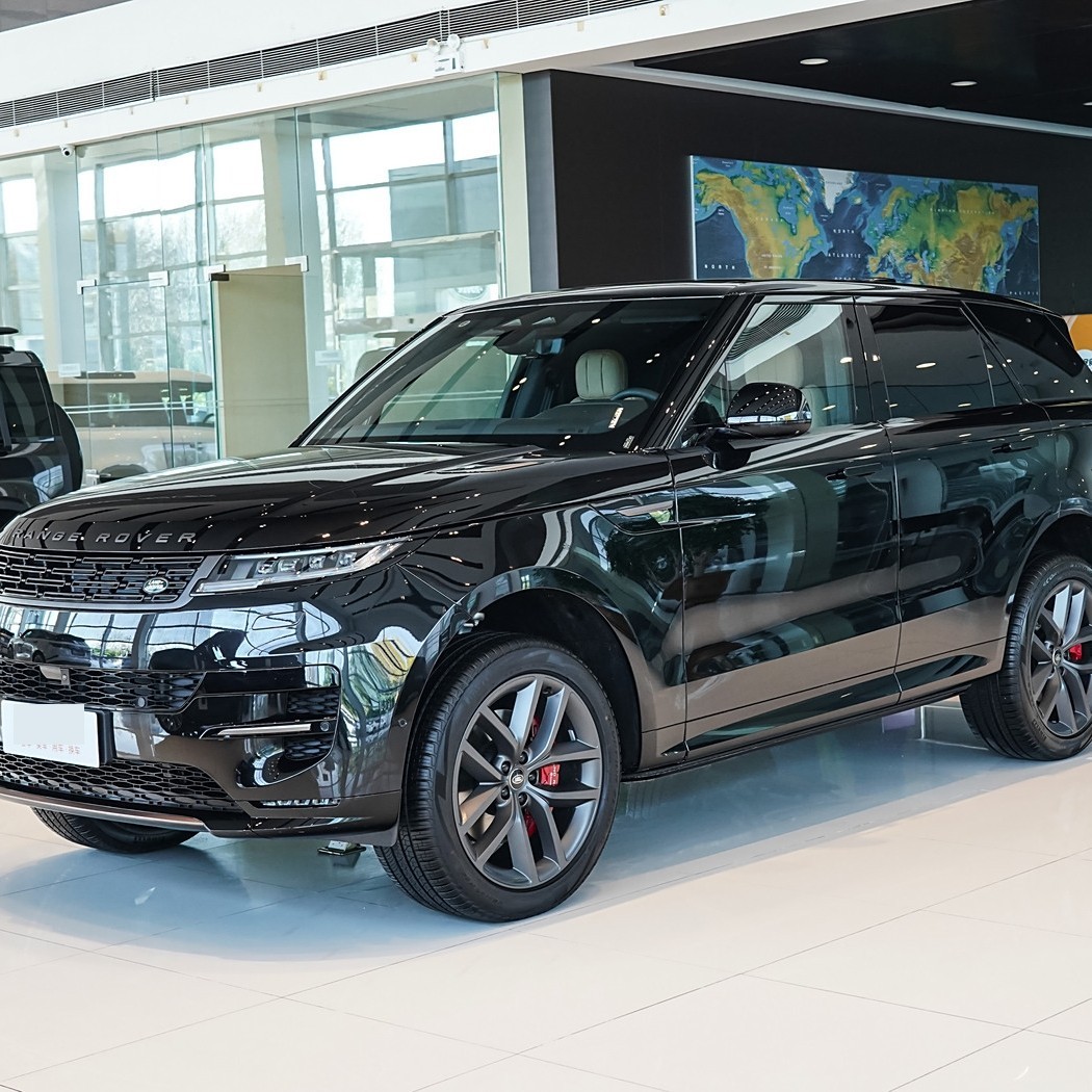 三款百万级SUV深度解析：豪华、科技与越野基因的终极较量