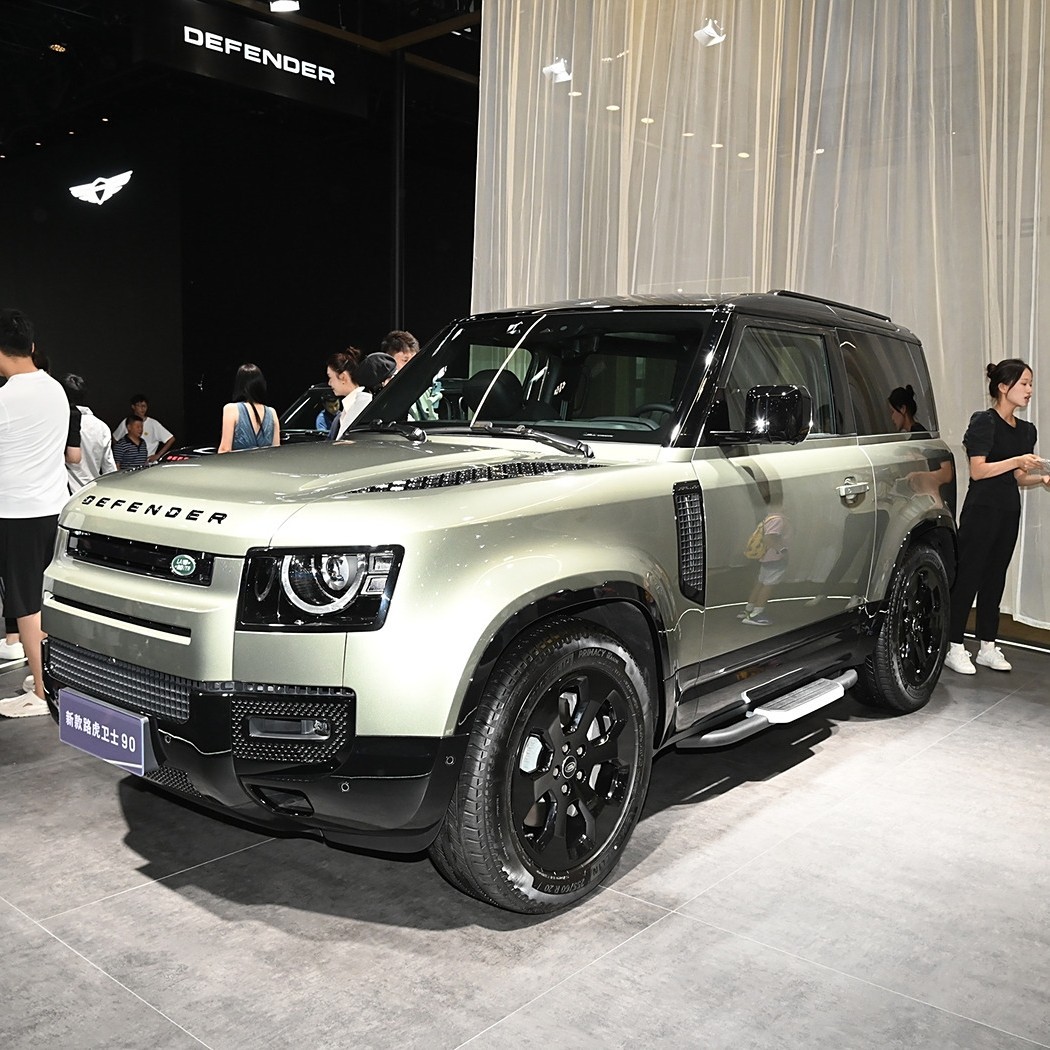 三款百万级路虎SUV亮相：汽油+48V轻混，豪华与实力兼具