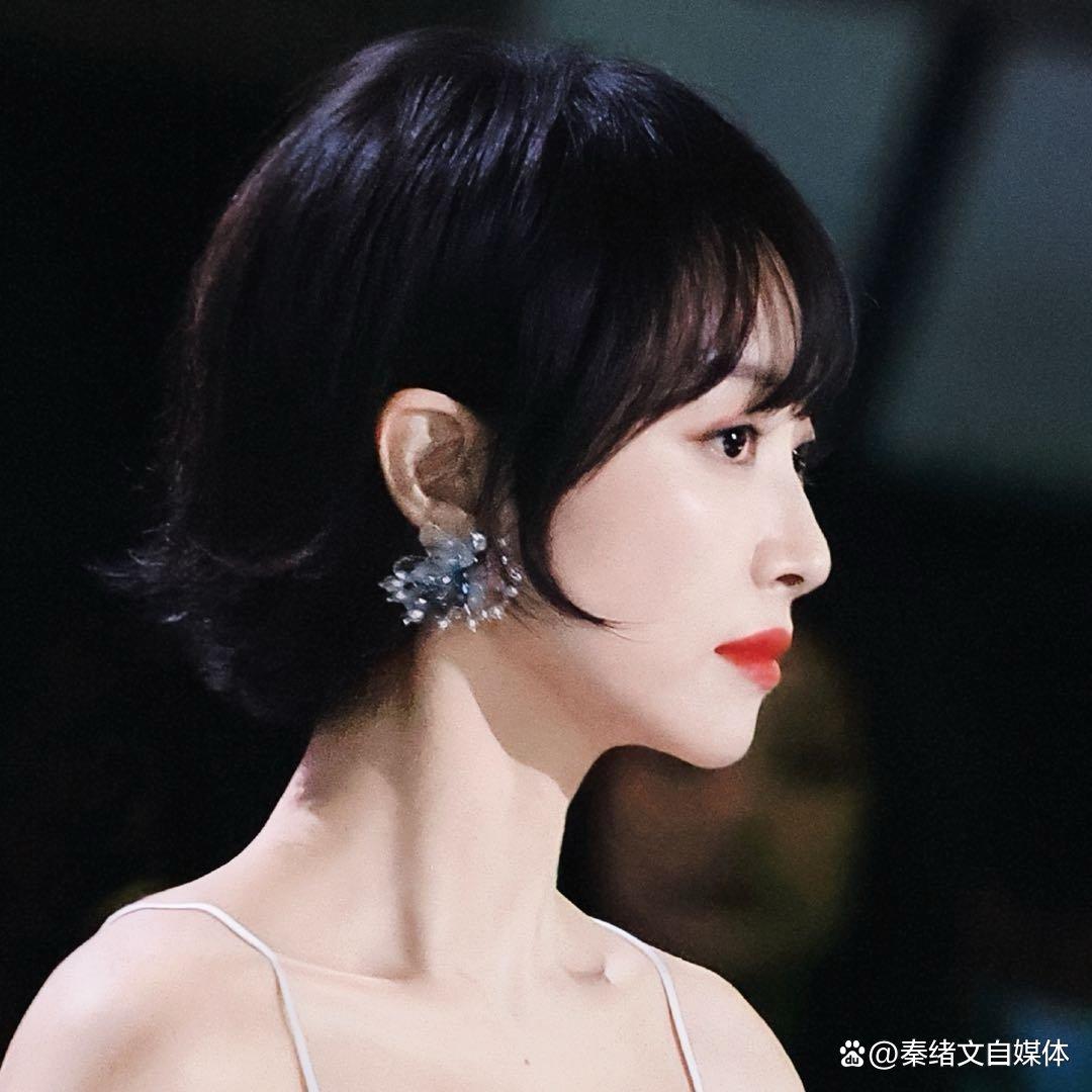 张艺凡谢公司粉丝喊“倒闭”,宋茜“哇哦”表情包杀疯了