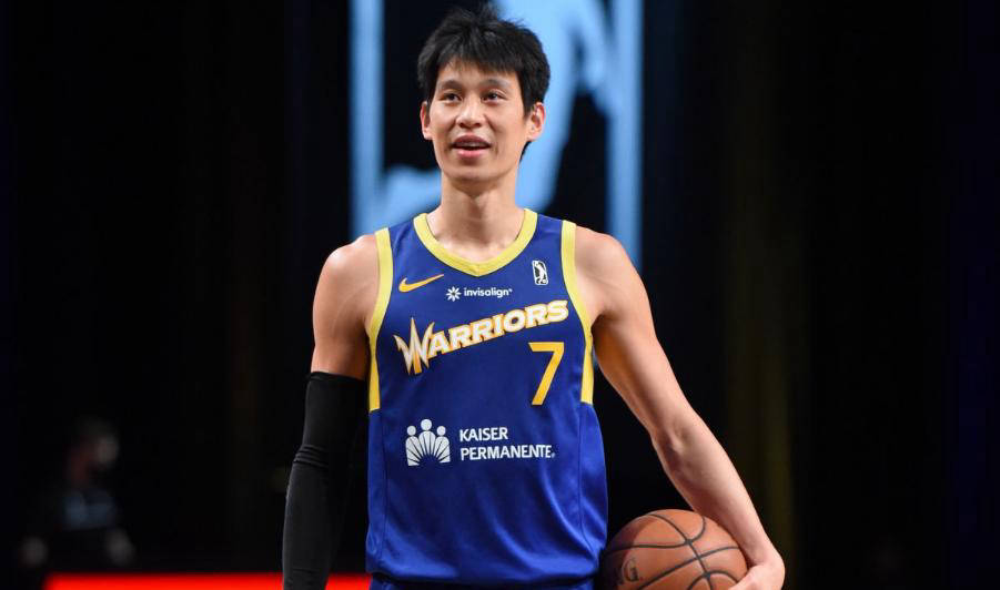 700万年薪拒绝只为逐梦NBA，林书豪的坚持成男篮榜样!