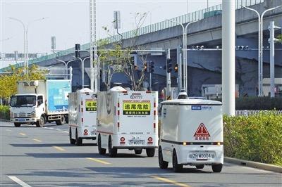 001号发车!珠海首批智能网联无人物流车上路运营