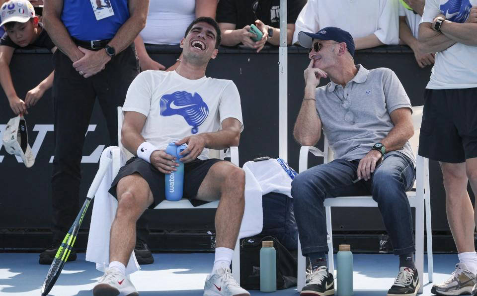 教练团首次无费雷罗掌舵,阿尔卡拉斯对现有团队充满信心