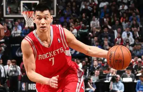 林书豪：首次加盟火箭连训练都上不了，差点让球队主动裁我