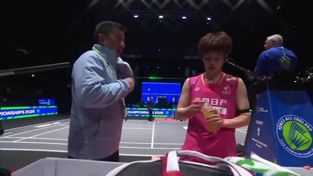 王祉怡夺冠后撒娇被教练点醒，出操坚持换胜利