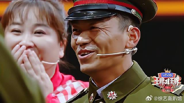 《士兵突击》剧组重聚 王宝强一回头，满满都是回忆！