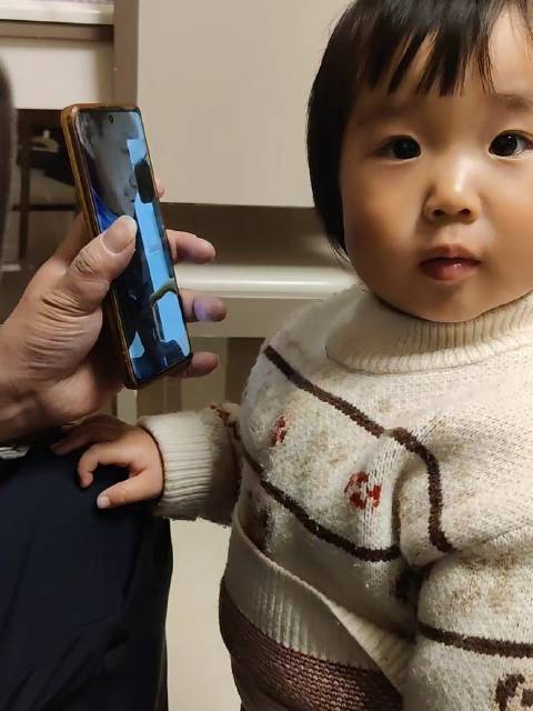 妙妙首次喊爷爷三人激动不已