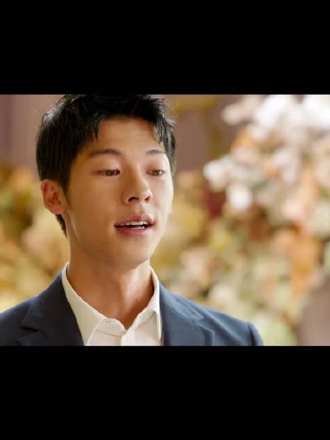 电影镜头之爱而不得：“所有不合时宜的相遇，都遗憾的让人心痛”