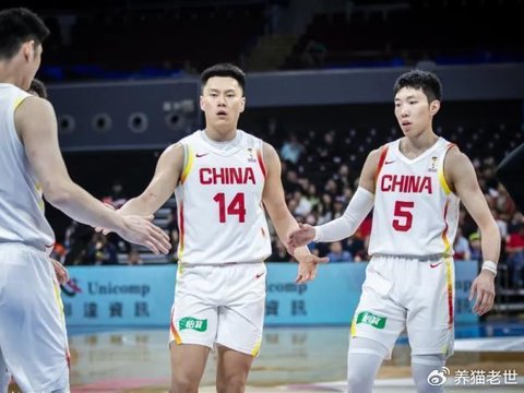 不是胡金秋，郭士强看好两小将，他们才是男篮的未来