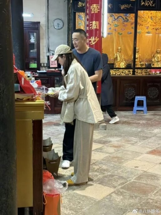 48岁的曾黎为什么一直坚持不结婚的感情观？