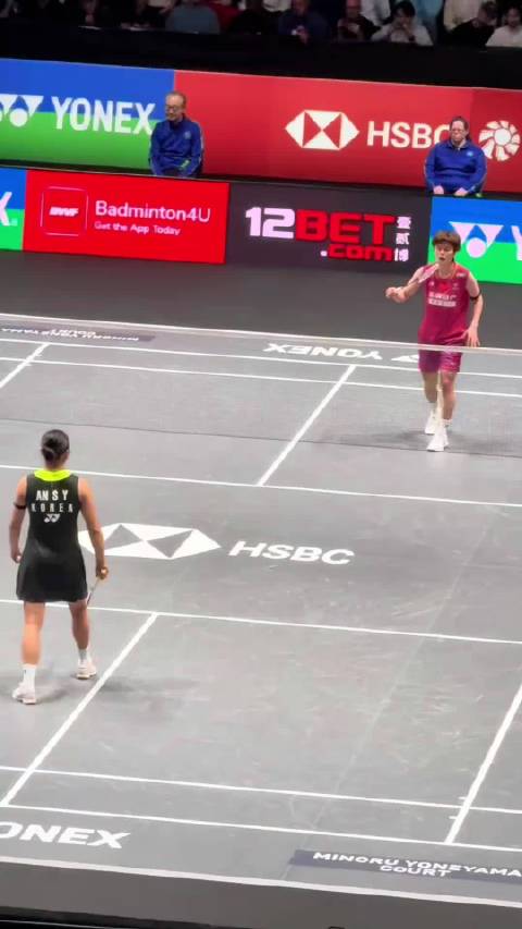 王祉怡在全英赛上2：0战胜安洗莹，终于打破心魔，结束了对其的36连败