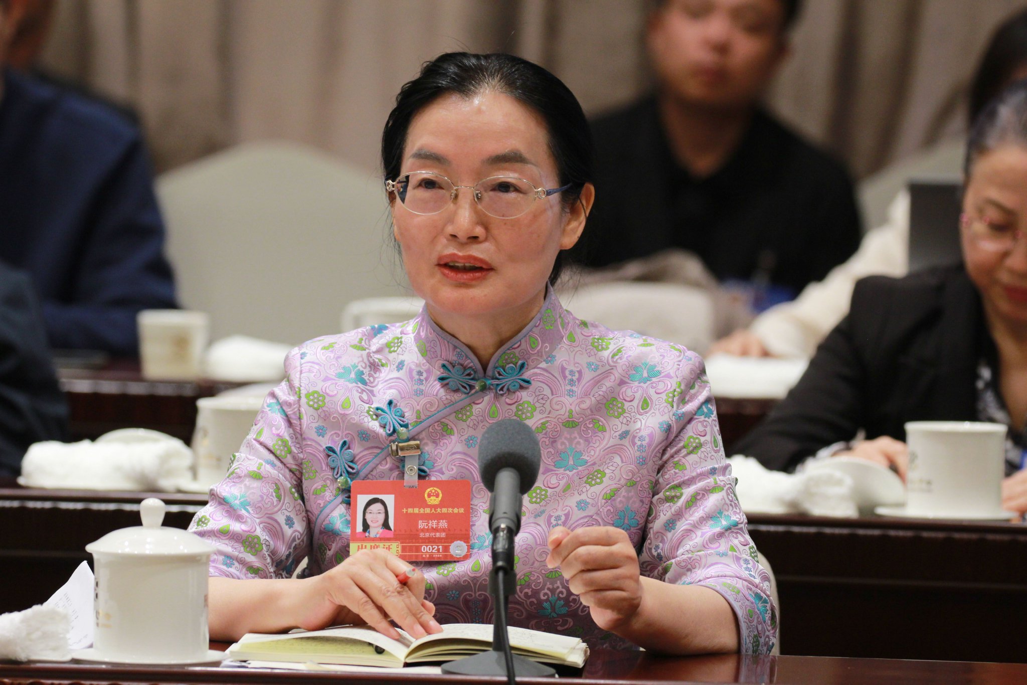 在十四屆全國人大四次會議上，阮祥燕作為全國人大代表，建議強化生育力保護政策的落地監管。 受訪者供圖