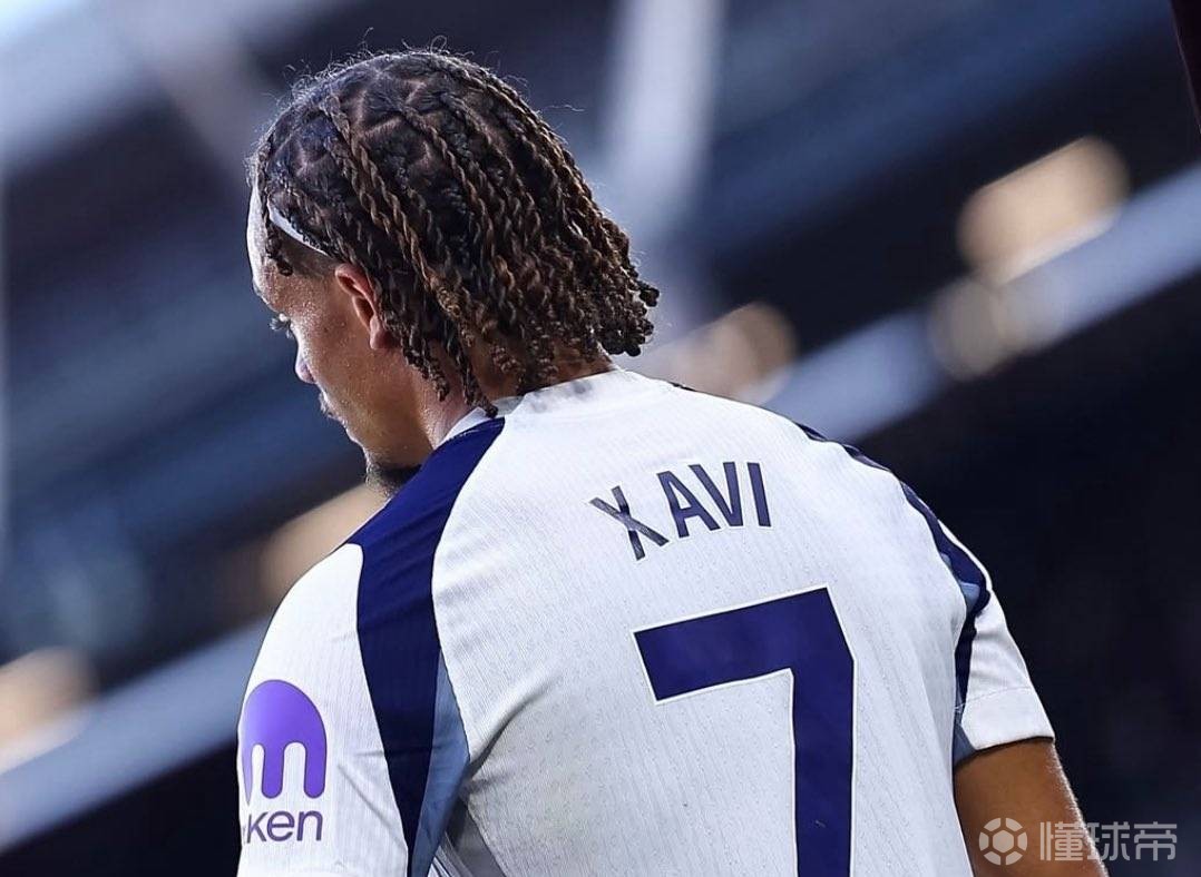 360体育-师傅你是做什么工作的?西蒙斯射门、过人等多项关键数据挂零