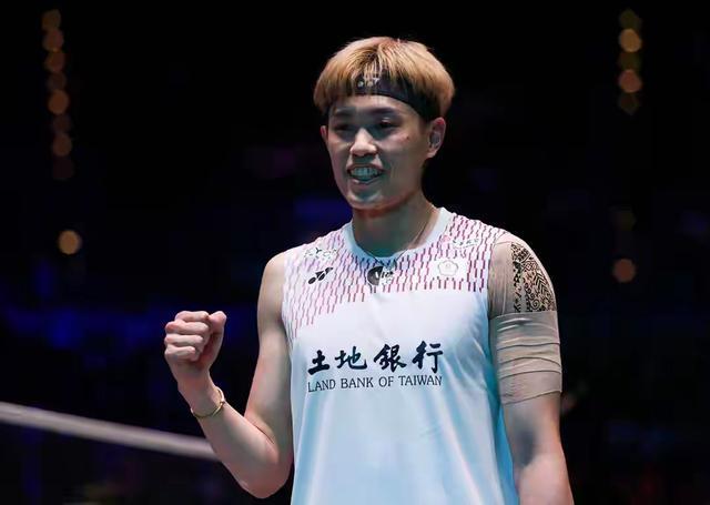 黑马连挑三强,昆拉武特翻车,全英男单要换新王