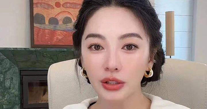 张雨绮陷负面舆情一个多月后复播，只带货不回应