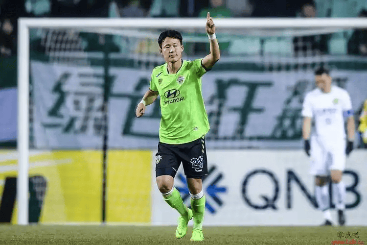 周日014德甲 圣保利VS法兰克福，赛前全方位刨析与比分预测_战术_埃基蒂克_客队