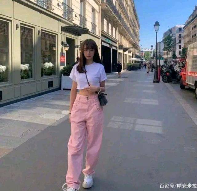 沈梦辰晒出最新体重,身高171只有48.9公斤,仍要继续努力瘦三斤