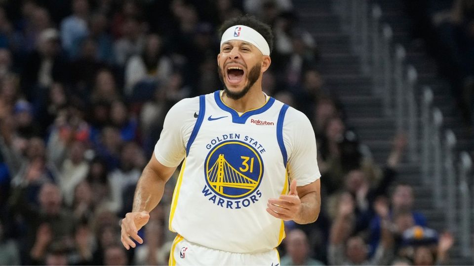 勇士vs爵士伤病报告：波神等10人缺席，小库里大概率出战