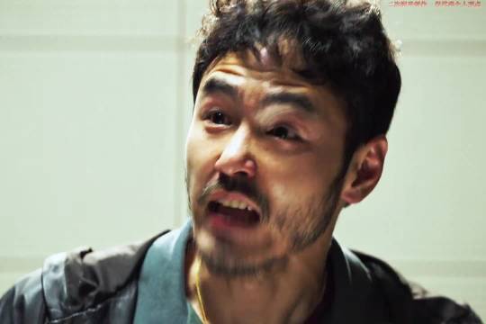 以“林佑生”视角打开：追缉