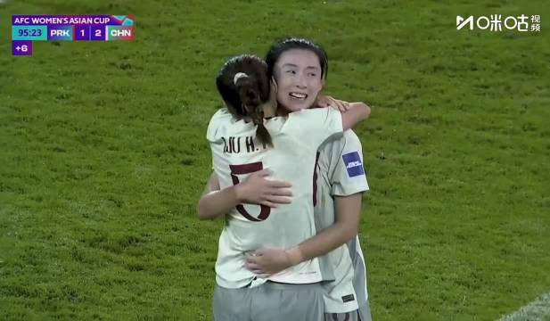 中国女足三战全胜头名晋级八强