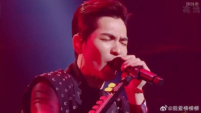 萧敬腾的狂野嗓音，带来经典歌曲《王妃》，让人热血