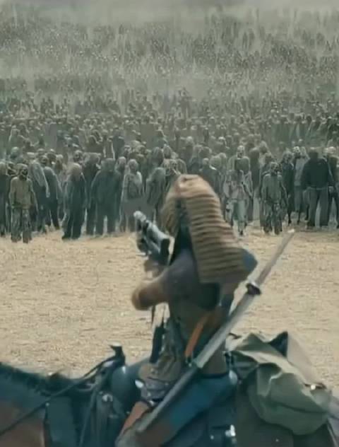 还以为自己完了 没想到有反转 行尸走肉