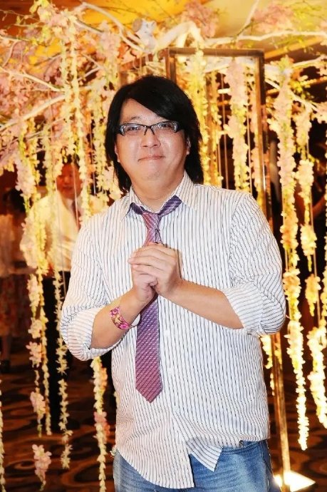 音乐人袁惟仁的职业生涯有哪些代表性作品和成就？