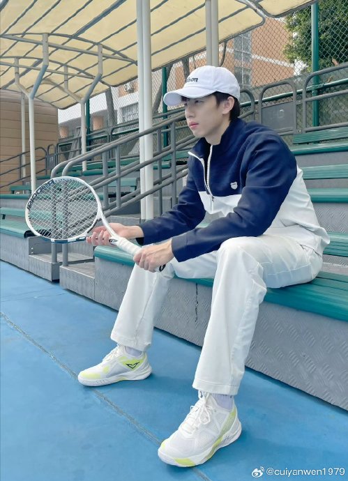 林高远发布的具体网球训练视频内容有哪些亮点？