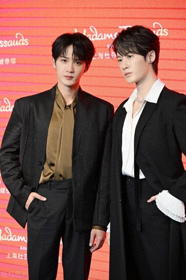 檀健次：颜值巅峰的魅力男神