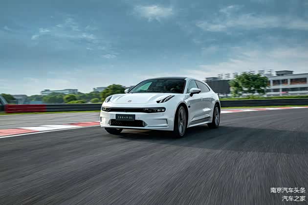 理财产品?开了2年还能赚1万,为啥今年的电动汽车这么保值?