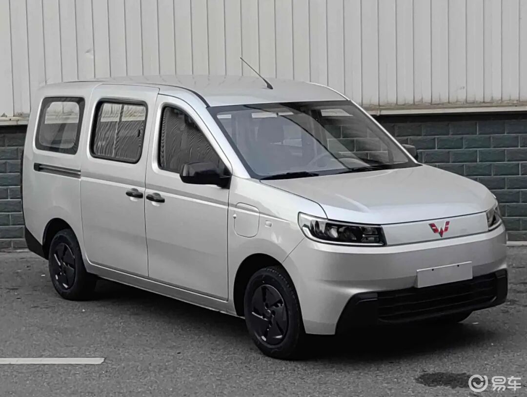 轴距超2米8，空间很大且实用，5座7座可选，神车又出新款