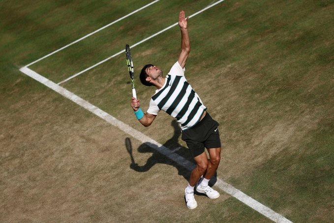 2比0!狂轰14连胜!阿尔卡拉斯连战连捷,取代辛纳成男网新头牌?