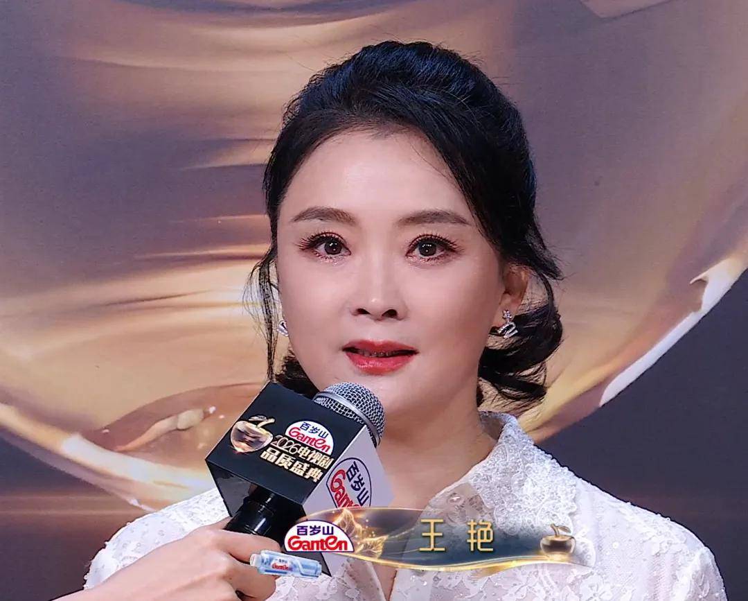 电视剧品质盛典明星怼脸生图：孙俪白鹿状态好，陈伟霆瘦回颜值巅峰