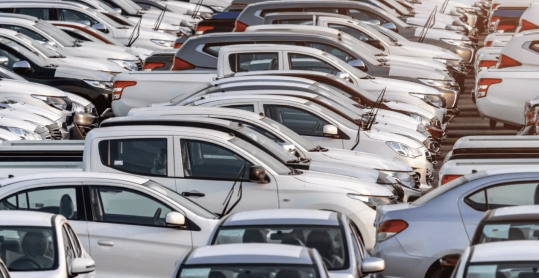 新能源和燃油车保值率谁更低?调查结果颠覆认知